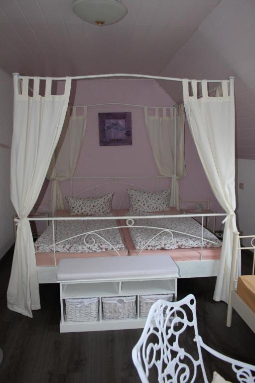 Hotel Krone Kappel Quarto foto